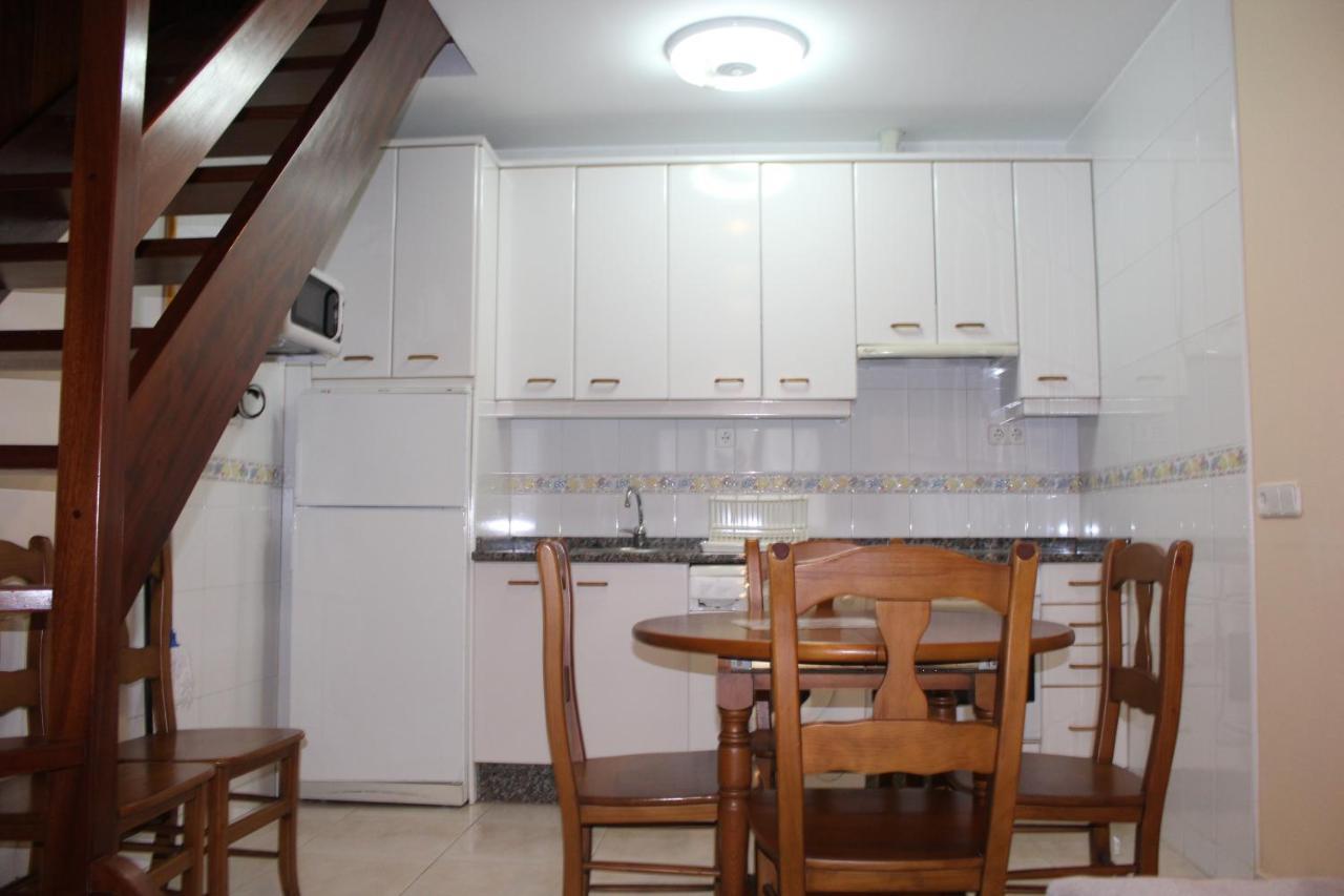 Apartamentos La Lula Cudillero Bagian luar foto