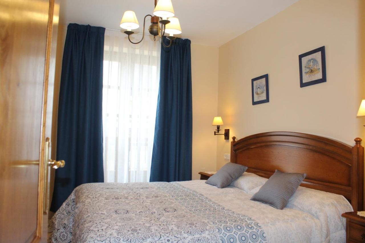 Apartamentos La Lula Cudillero Bagian luar foto