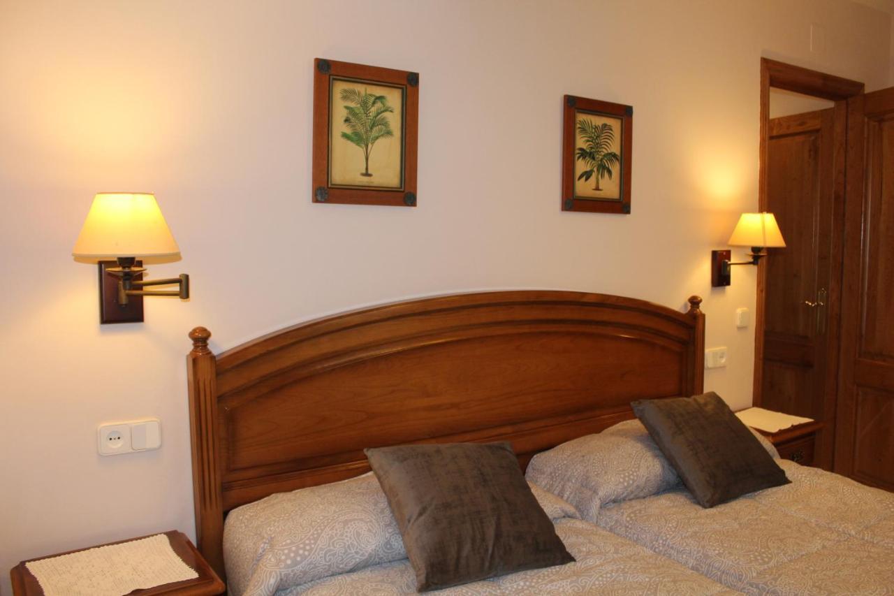 Apartamentos La Lula Cudillero Bagian luar foto