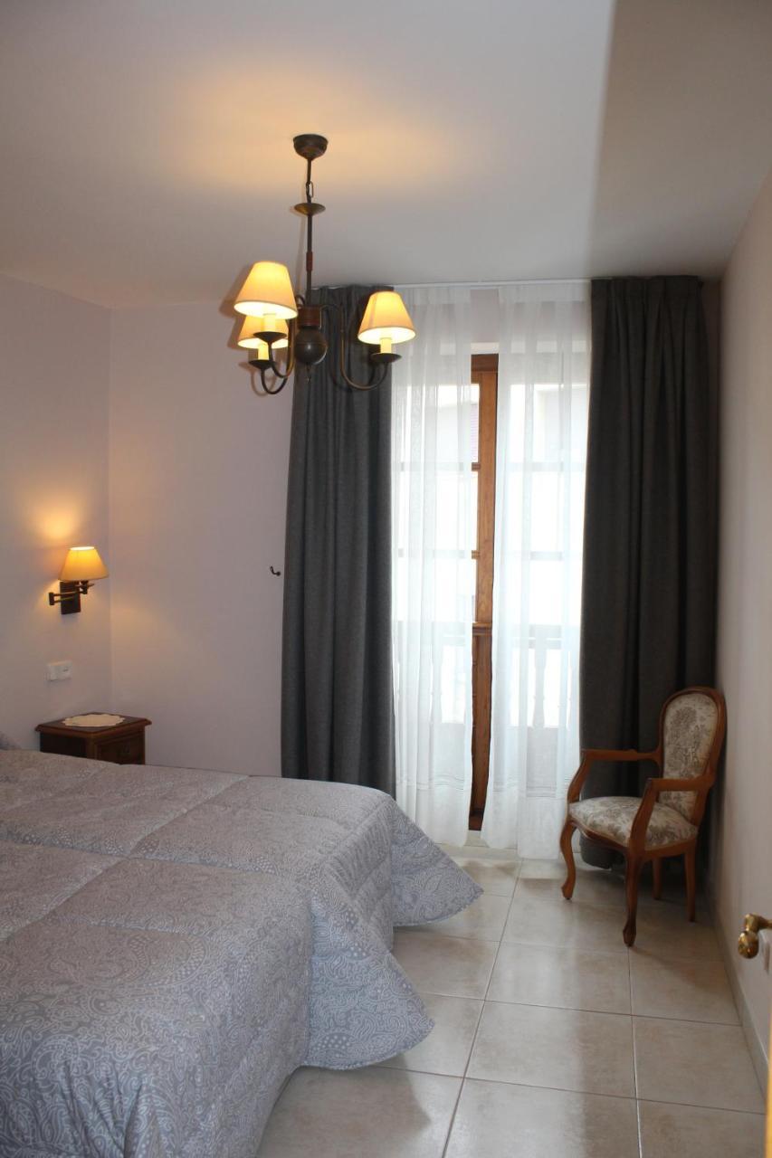 Apartamentos La Lula Cudillero Bagian luar foto