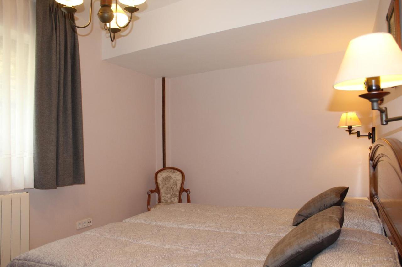 Apartamentos La Lula Cudillero Bagian luar foto