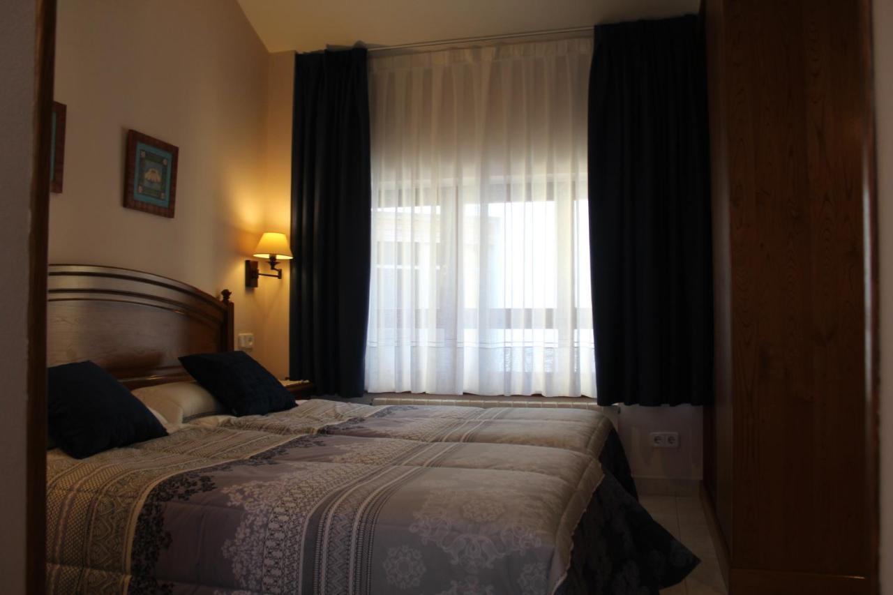 Apartamentos La Lula Cudillero Bagian luar foto