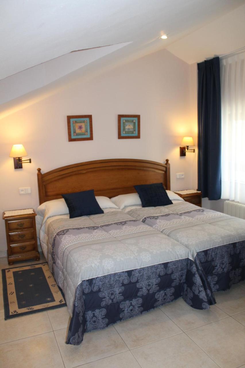 Apartamentos La Lula Cudillero Bagian luar foto